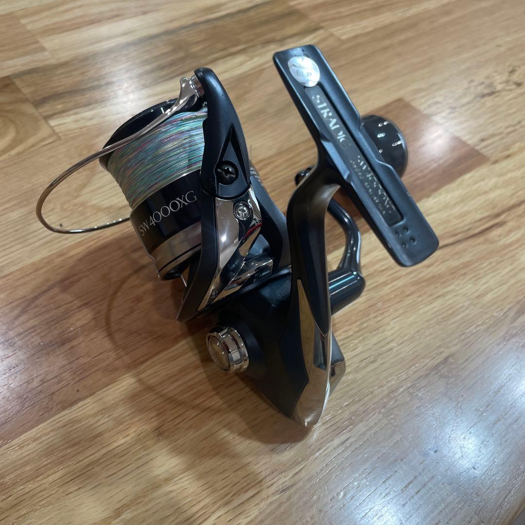 ストラディックSW4000XG スピニングリール