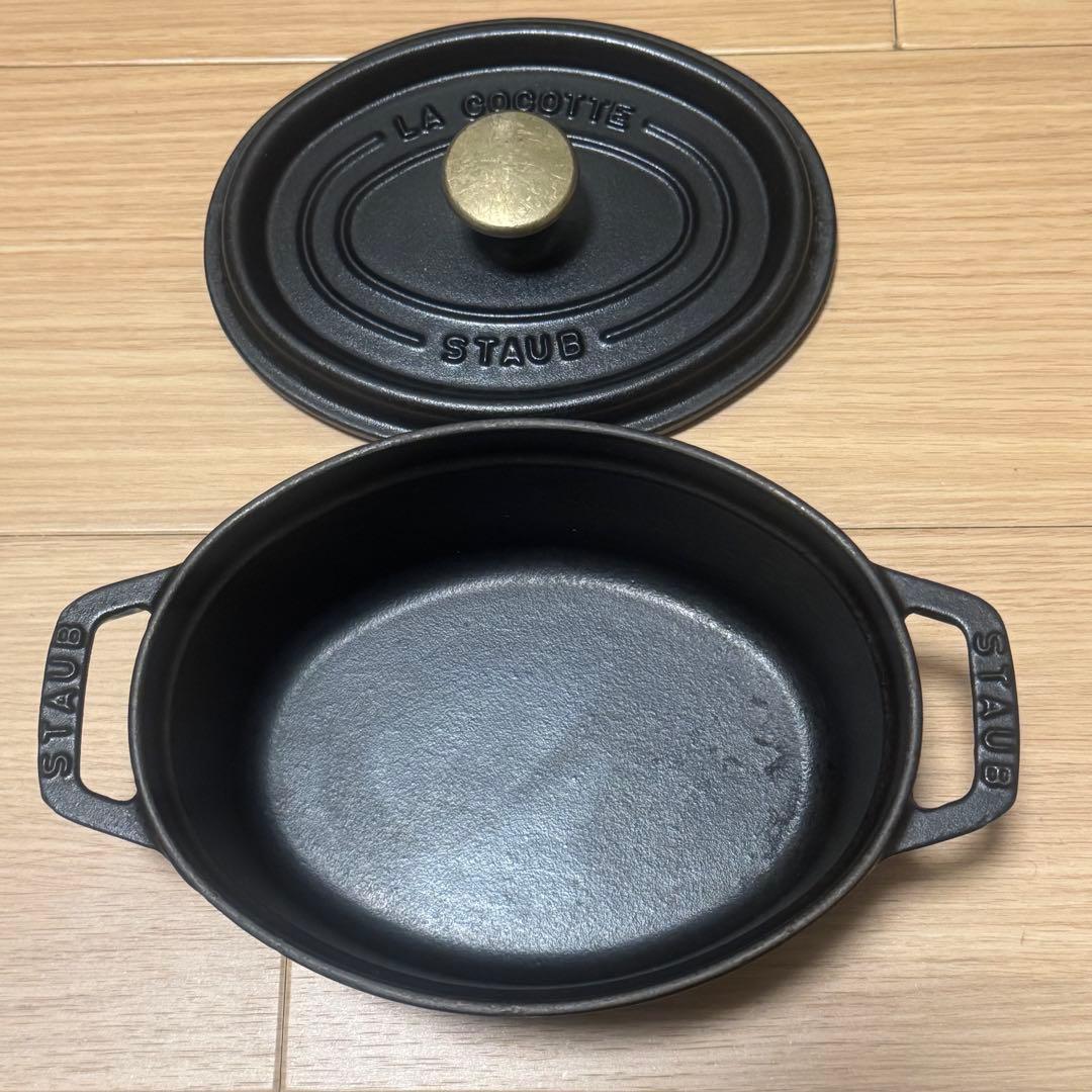 【JUMP】 STAUB LA COCOTTE 両手鍋 17センチ 黒