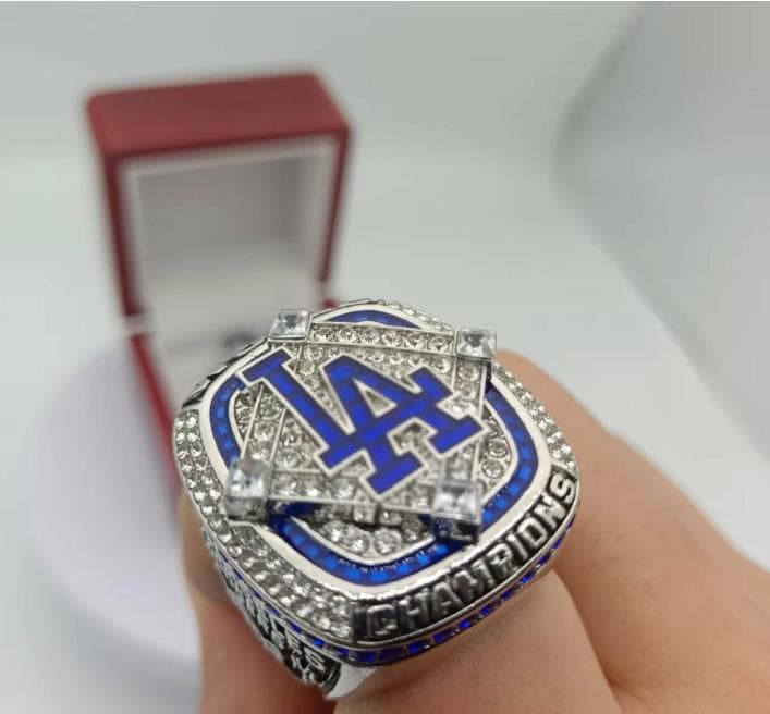 ゆ*ー様 大谷翔平 トロフィー&チャンピオンリング 2024 ドジャース MLB