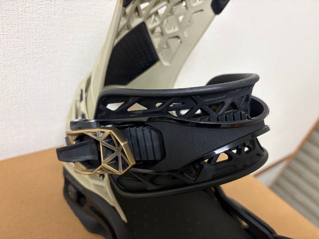 SALOMON HIGHLANDER バインディング 23-24 Ｓサイズ