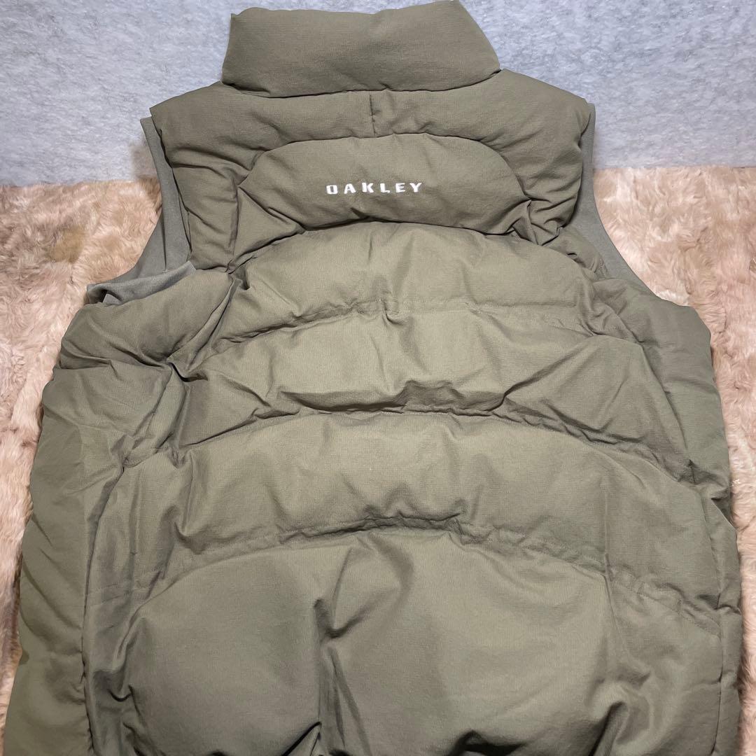 ベストOAKLEY FORCEFUL PADDED VESTメンズ