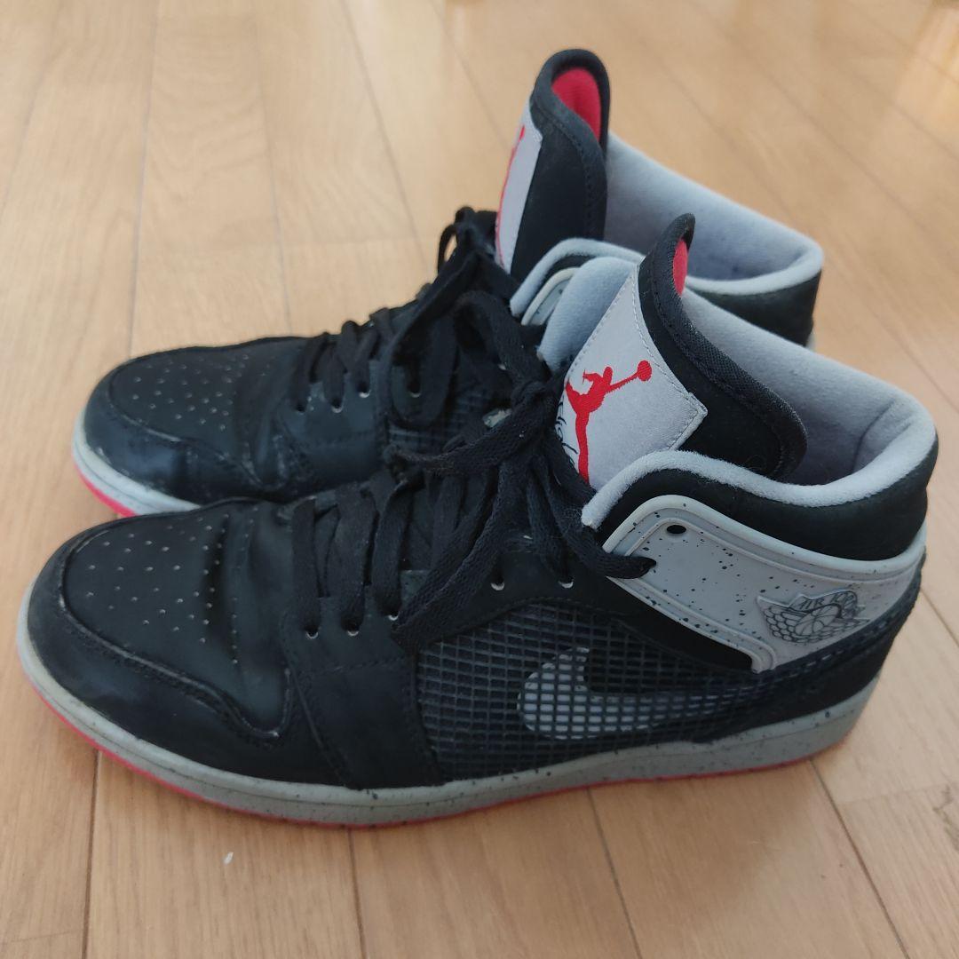 Air Jordan ハイカットシューズ ブラック/レッド