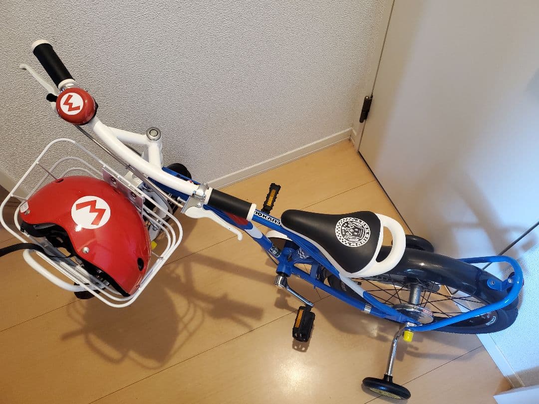 【現地引き取りのみ】マリオデザイン 子供用自転車18インチ ヘルメット ベル付き