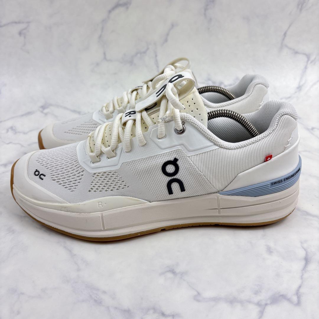 【美品】On THE ROGER Pro テニスシューズ　ホワイトブルー27.5