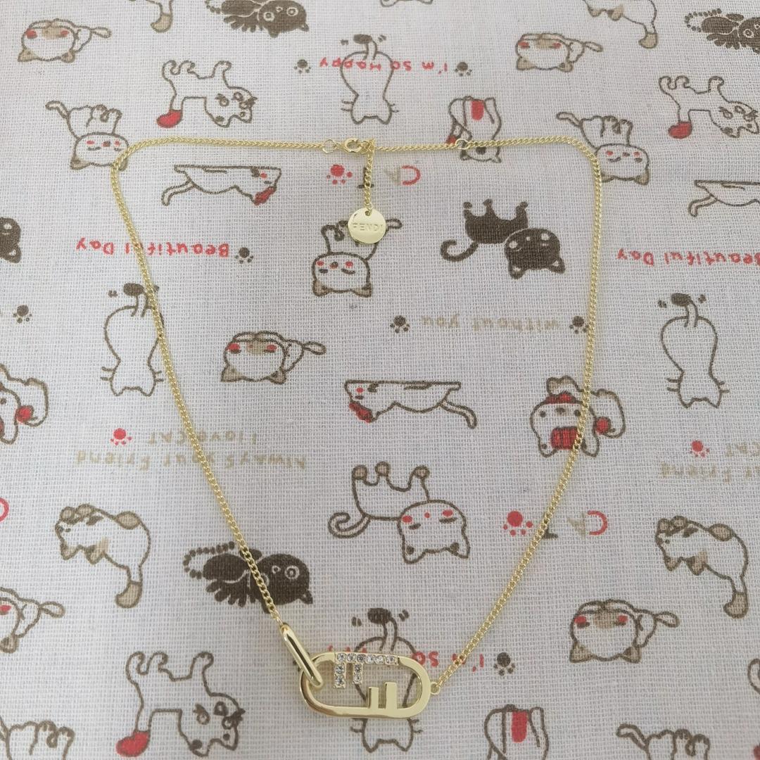 早い者勝ち！フェンディ オーロック ネックレス