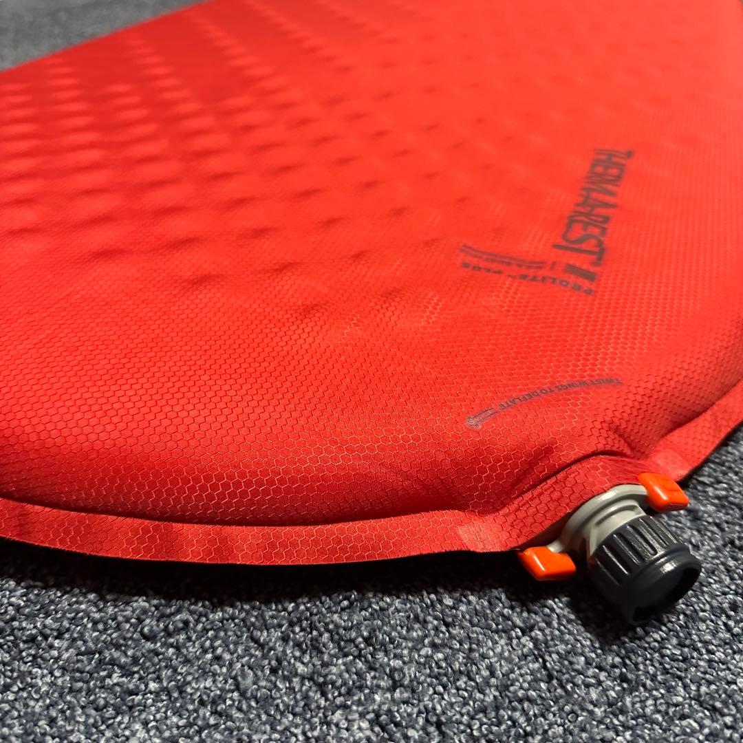 THERMAREST ProLite Plus WR マットレス 収納袋付き