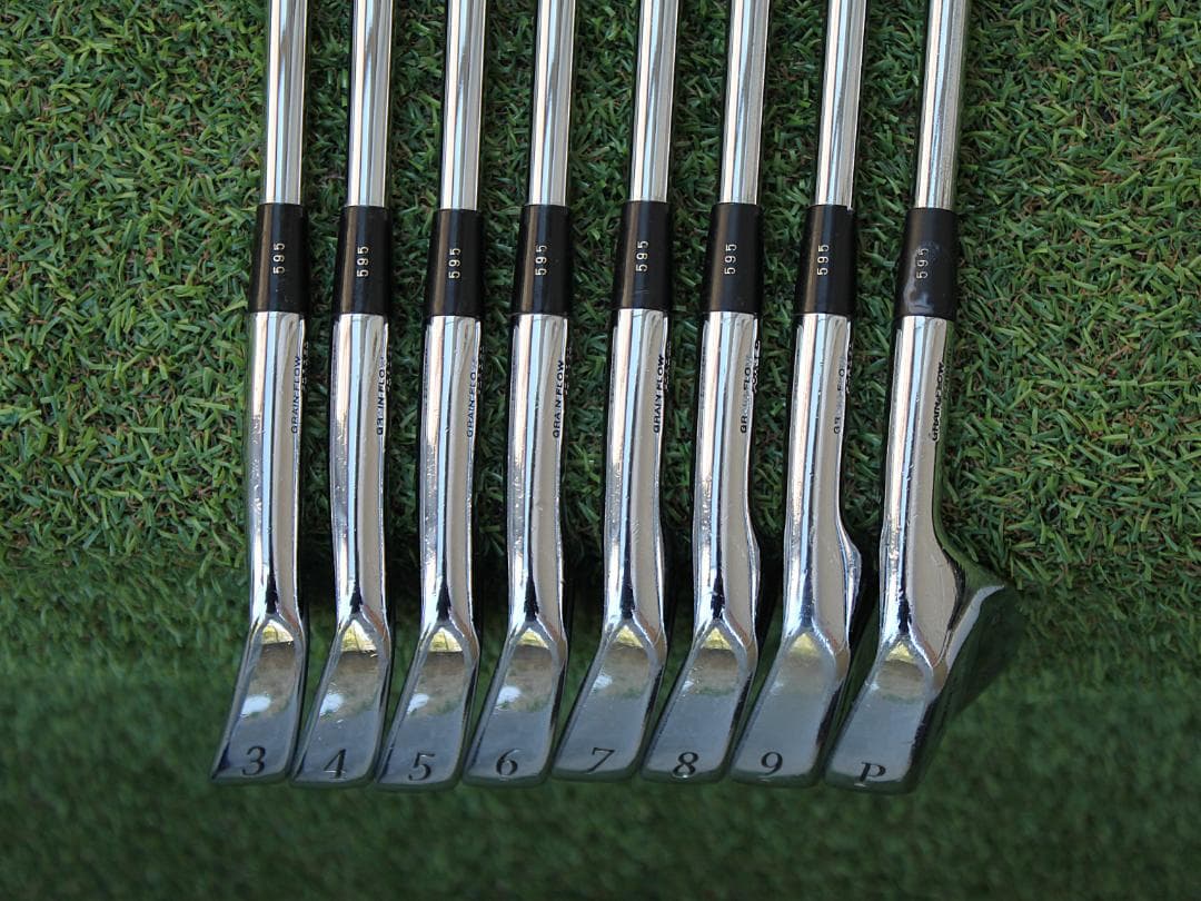ミズノ MP-37 マッスルバックアイアン 3-PW 8本セット DG S200
