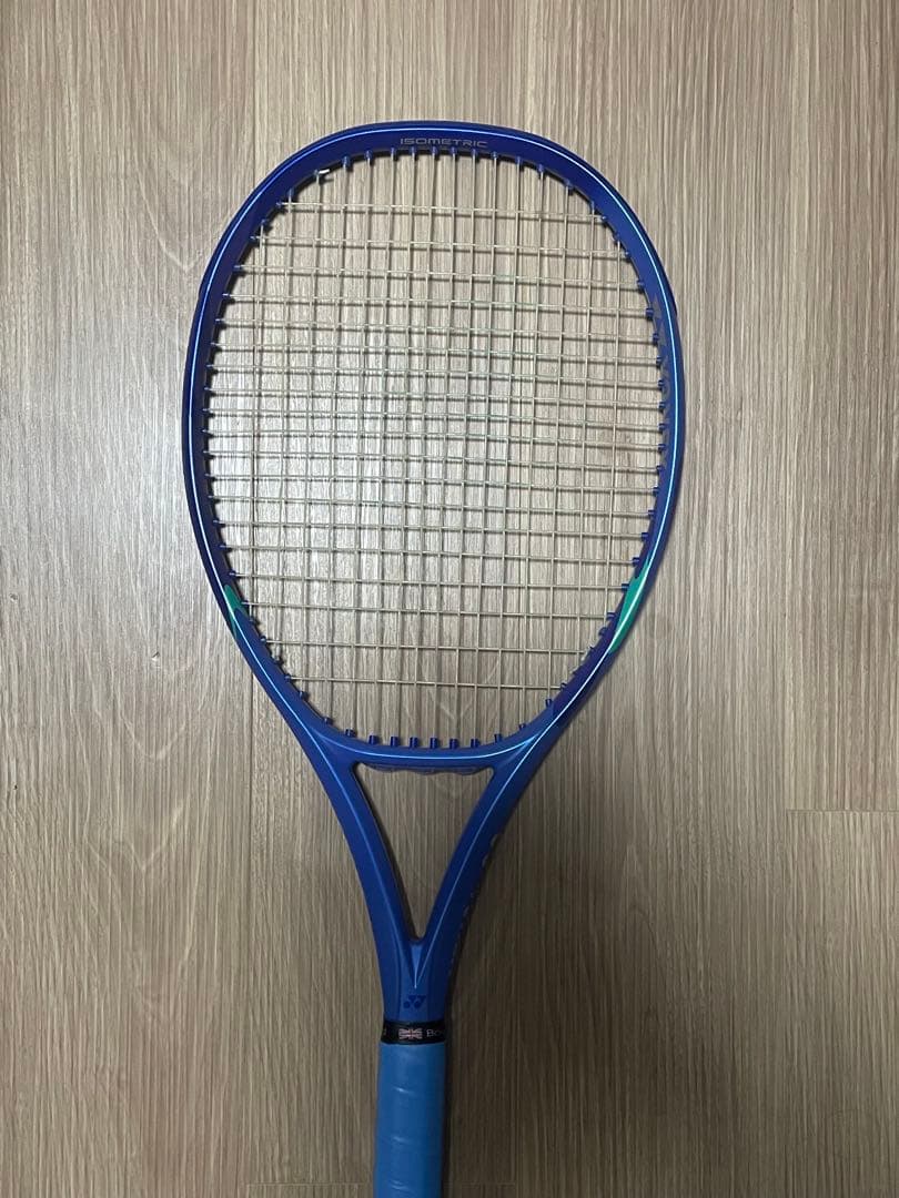 YONEX/ヨネックス　EZONE 100 テニスラケット　G2