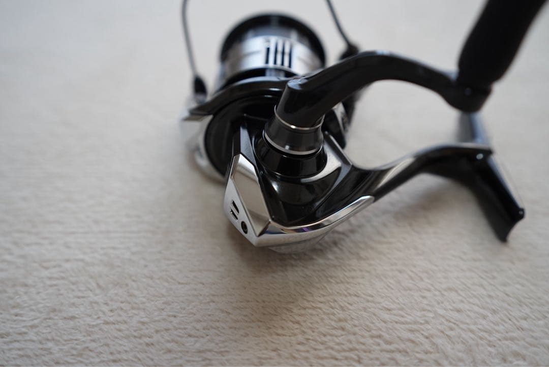 週末限定価格『美品』SHIMANO シマノ 23ヴァンキッシュ C2000S