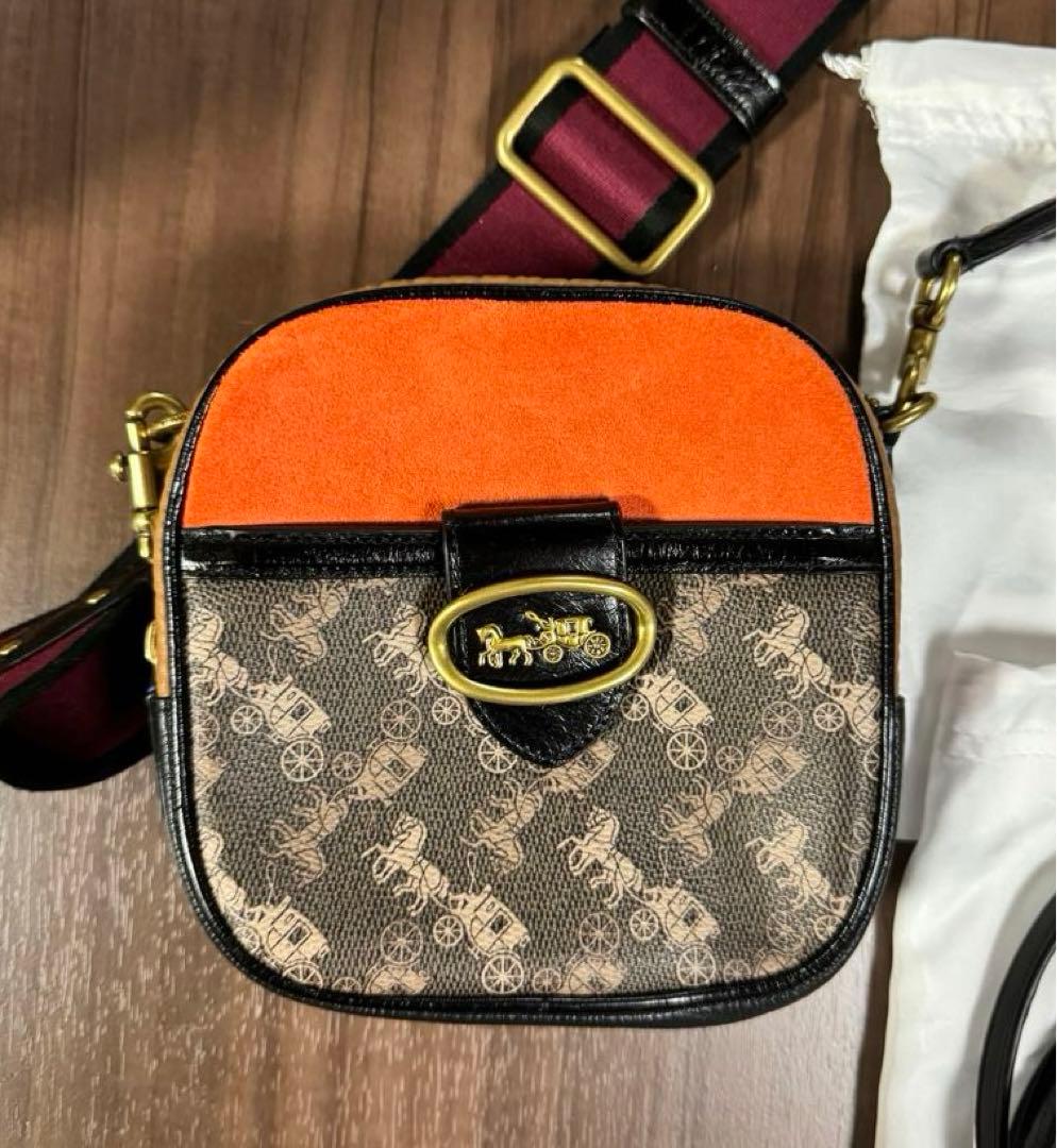 レア　日本未入荷　限定　コーチ　coach カメラバッグ　ショルダーバッグ