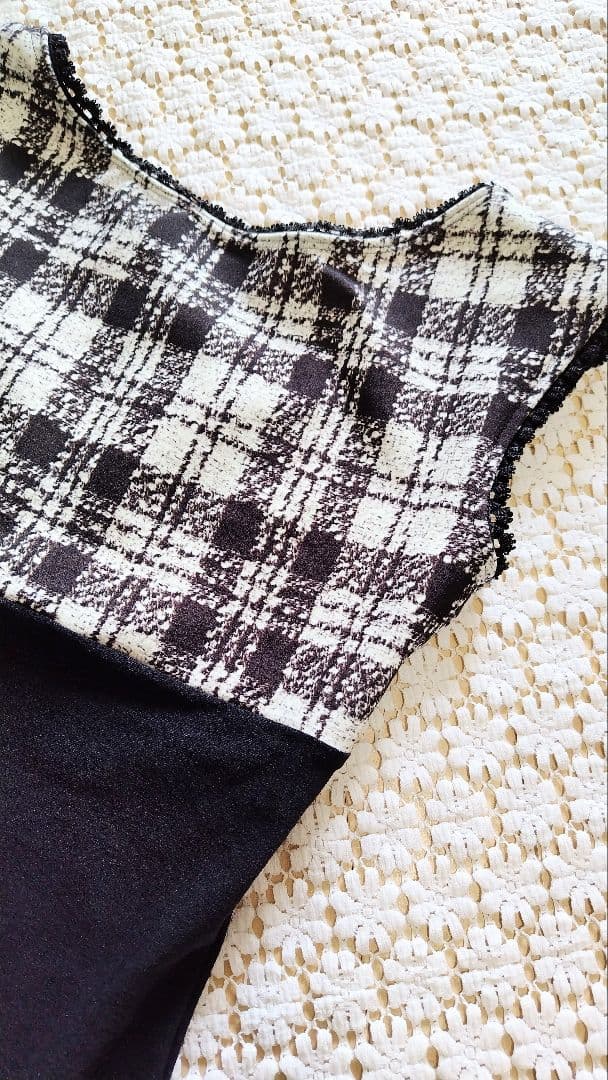 【再販】L～LL/タータンチェックにフリルで大人可愛い英国風白黒バレエレオタード