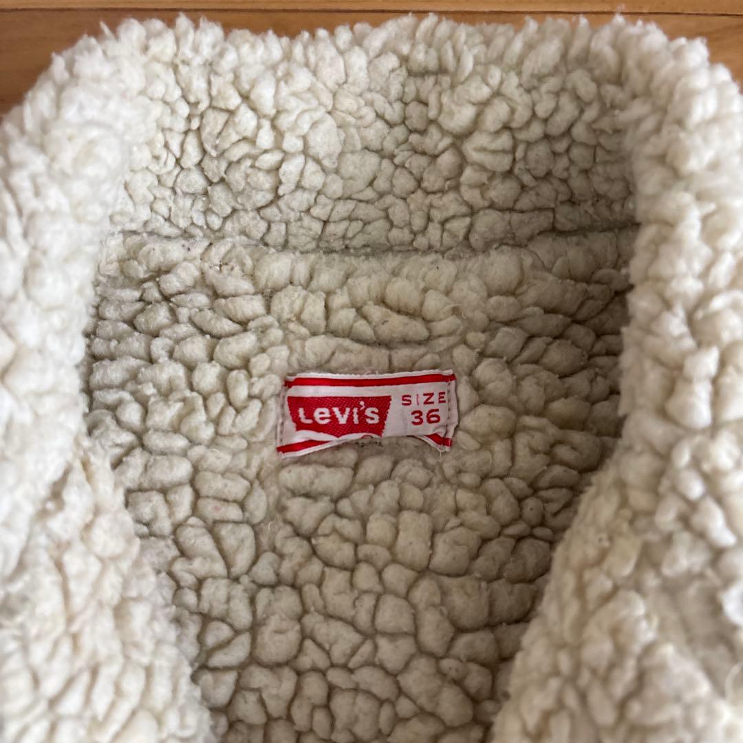 Levi’s ボア襟付きデニムジャケット