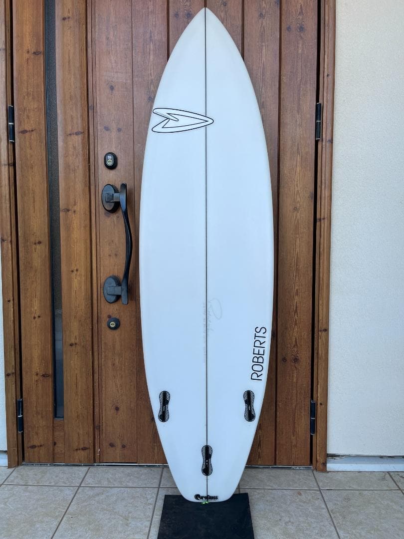 価格相談歓迎　Roberts surfboard　ロバーツ　中古サーフボード