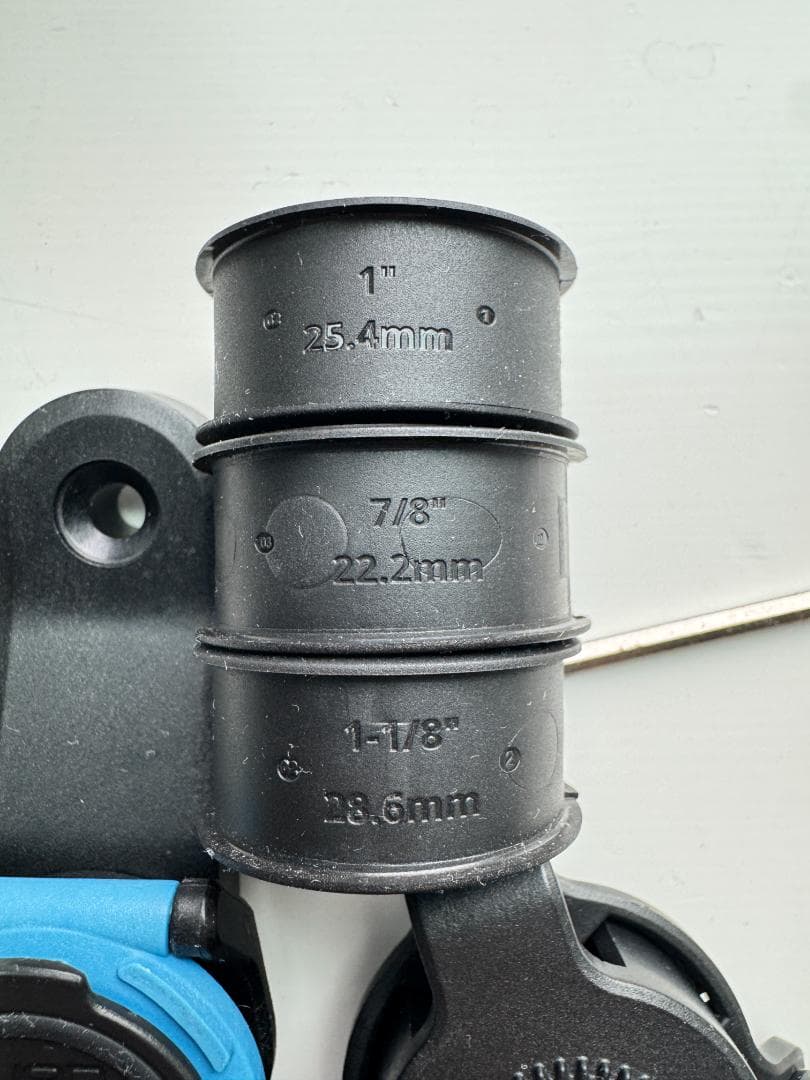 【中古】Quad Lock ハンドルバーマウント + 衝撃(振動)吸収ダンパー