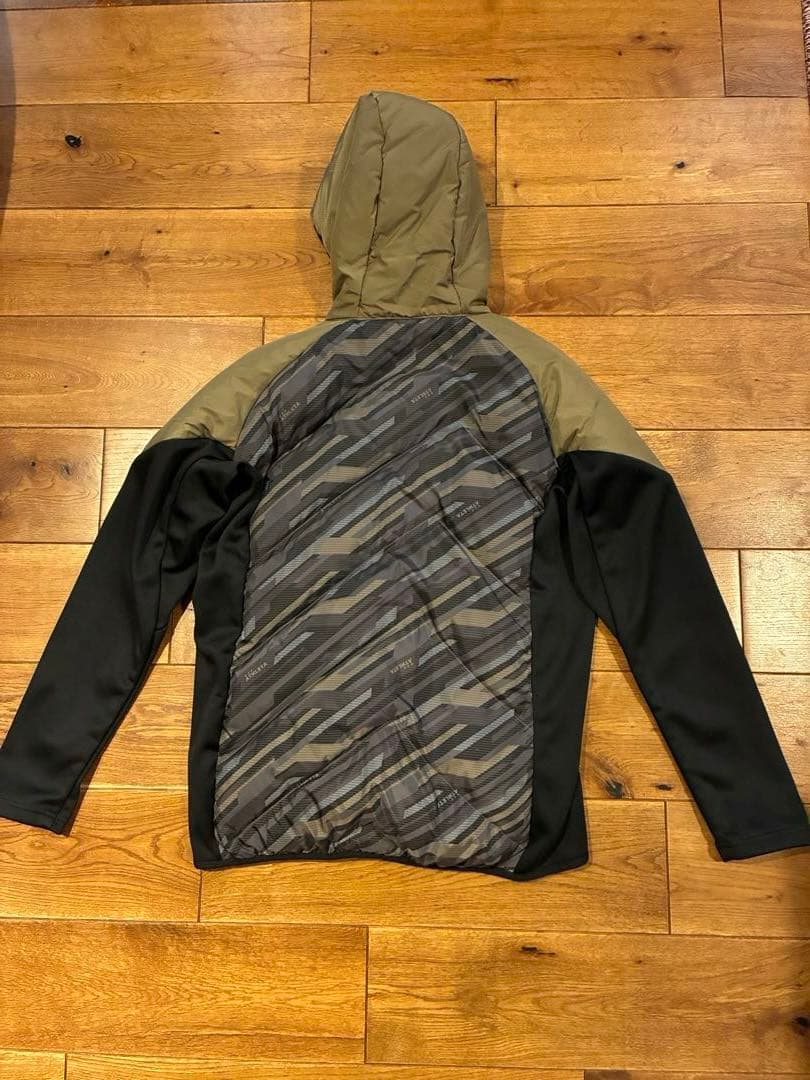 中綿ウォーム ジャケット パンツ ATHLETA