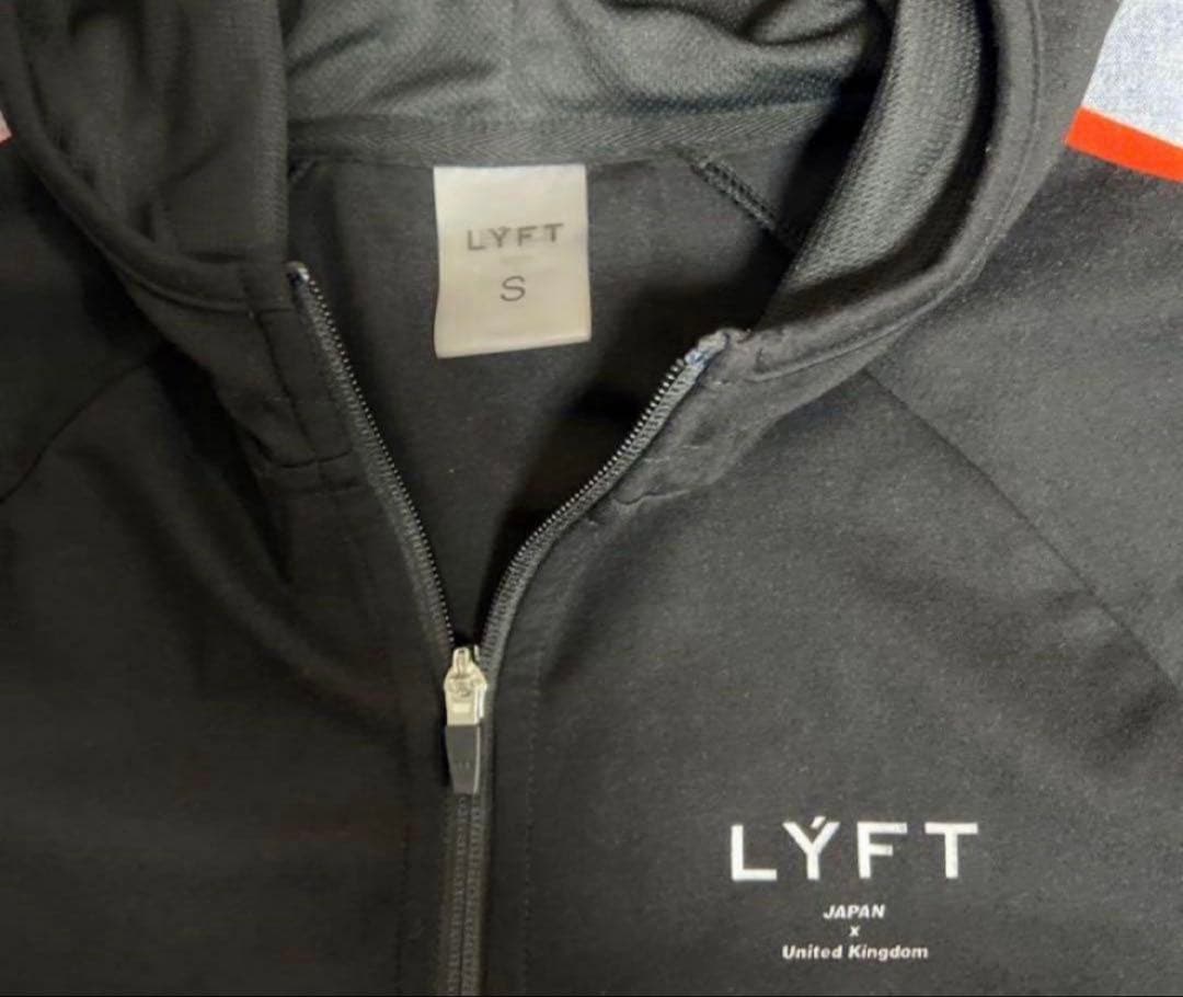 完売品　LYFT リフト　ジップアップパーカー