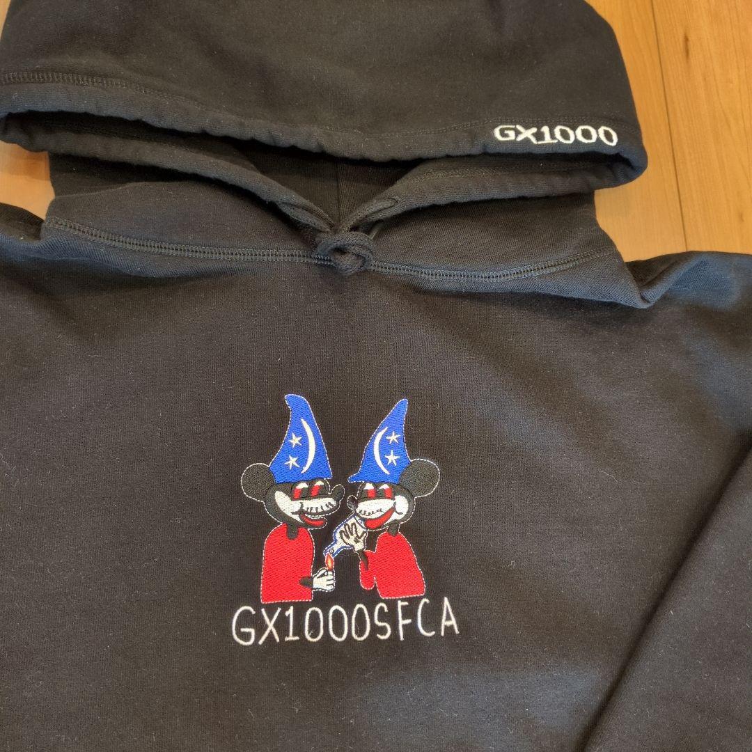 GX1000 ブラック フーディ キャラクター刺繍