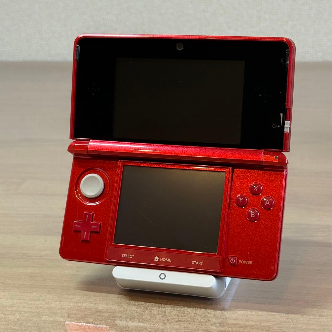 5-242 ニンテンドー3DS メタリックレッド
