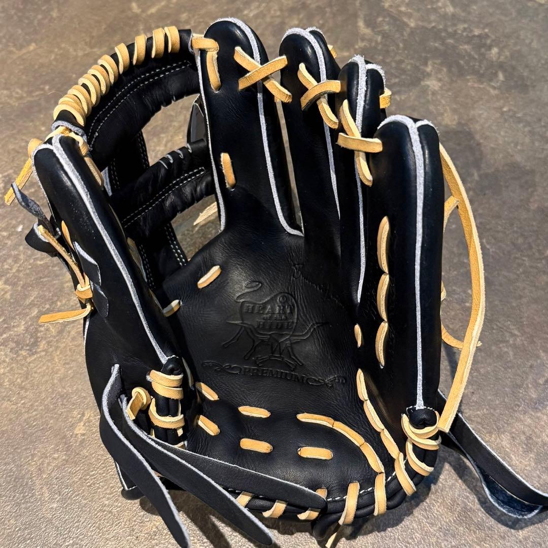 ローリングス　硬式用　内野手用　新品未使用品　型付け済み