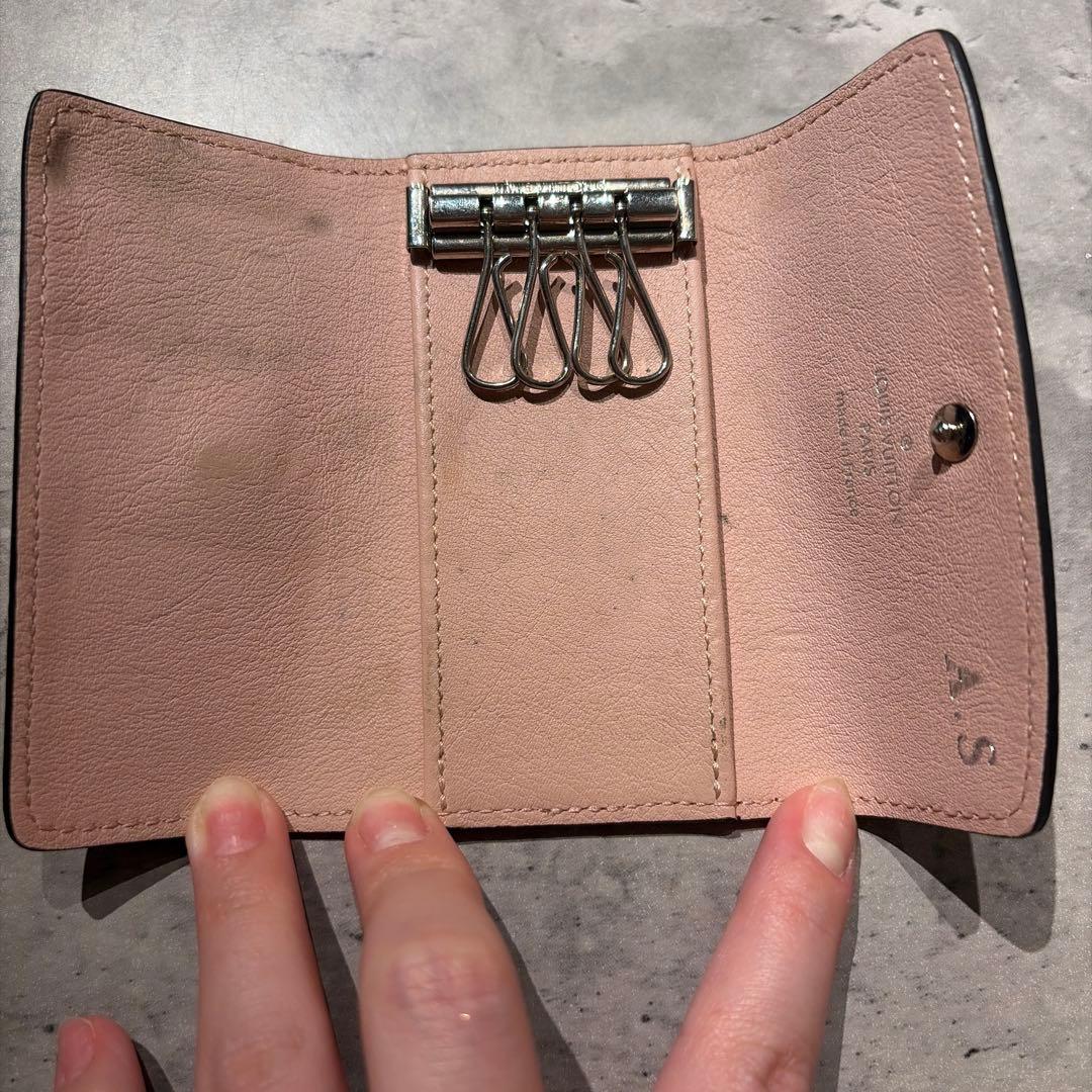 LOUIS VUITTON　ミュルティクレ4　4連キーケース　ピンク