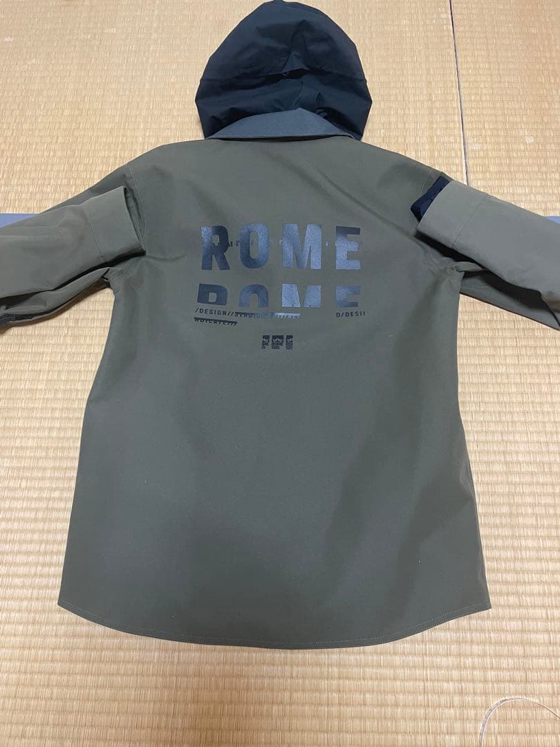 ラ*ン様 ROME フード付きジャケット　スノボー　ウェア　超美品　着用1回