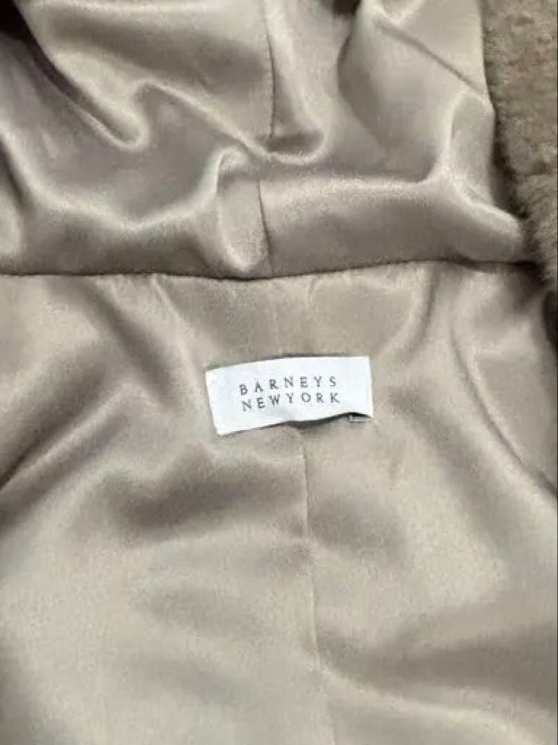 【美品】BARNEYS NEW YORK フード付きフェイクファージレ ベスト