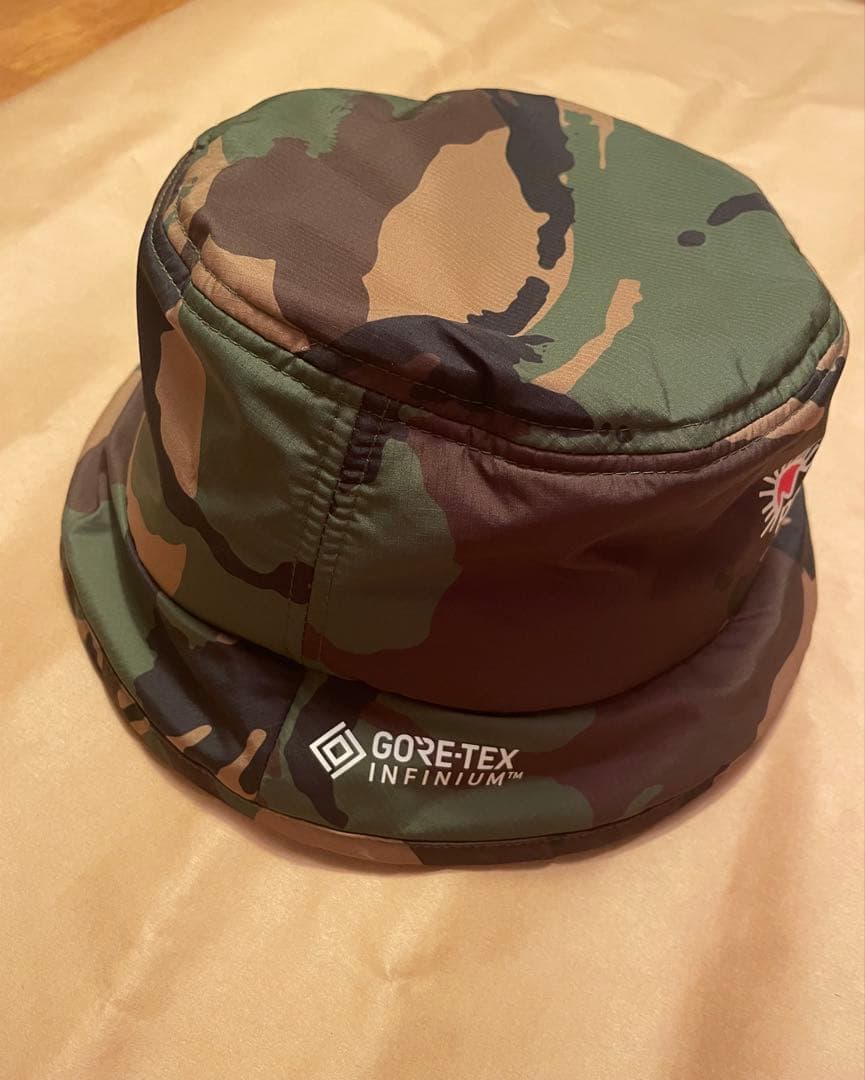 PALACE GORE-TEX INFINIUM BUCKET ハット　美品