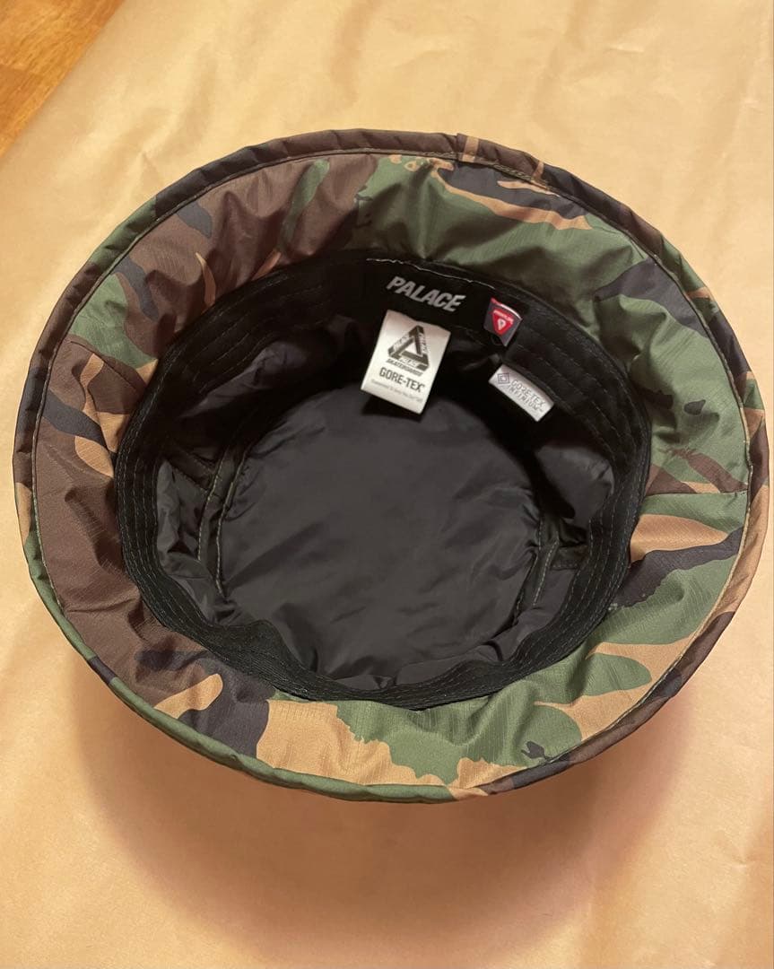 PALACE GORE-TEX INFINIUM BUCKET ハット　美品