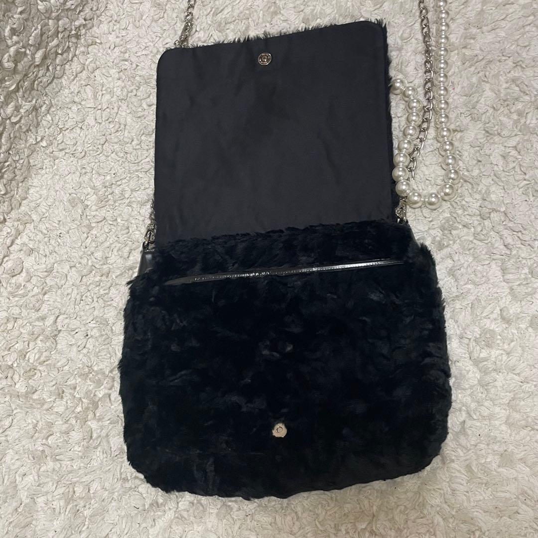 LIMI feu パールチェーン フラップ ファーショルダーバッグ