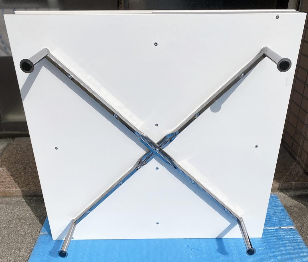 IKEA トフテリード ローテーブル 引き出し付 ホワイト 95×95×31㎝