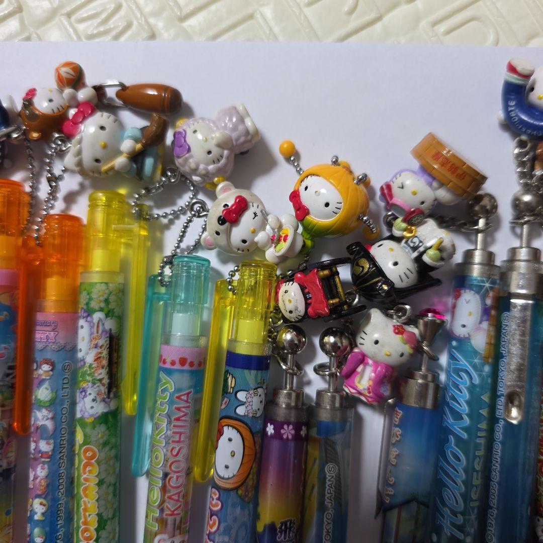 d*2様 ハローキティ　使用済み　ご当地限定　ボールペン　まとめ売り