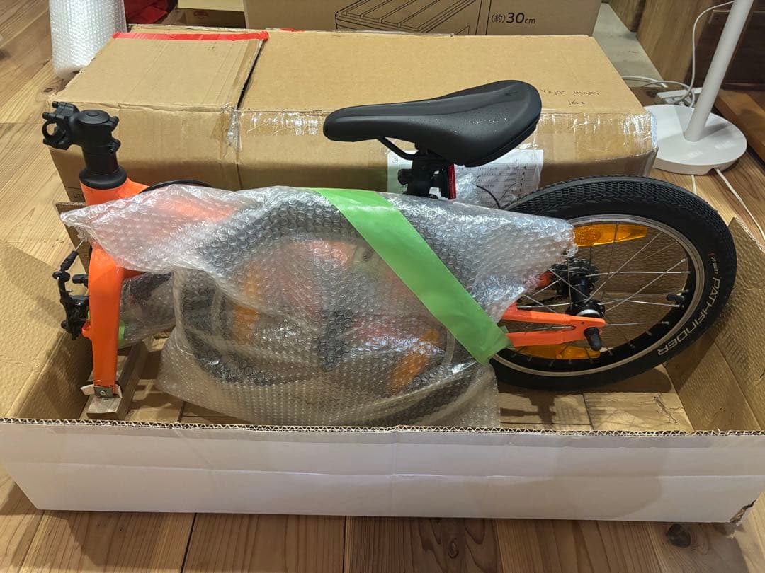 Specialized JETT 16インチホイール