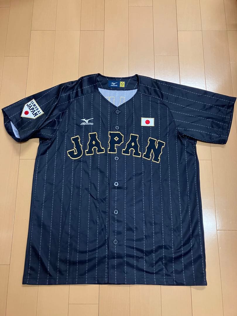 坂本勇人　読売ジャイアンツ　読売巨人軍　ユニフォーム　黒　ブラック　侍　WBC