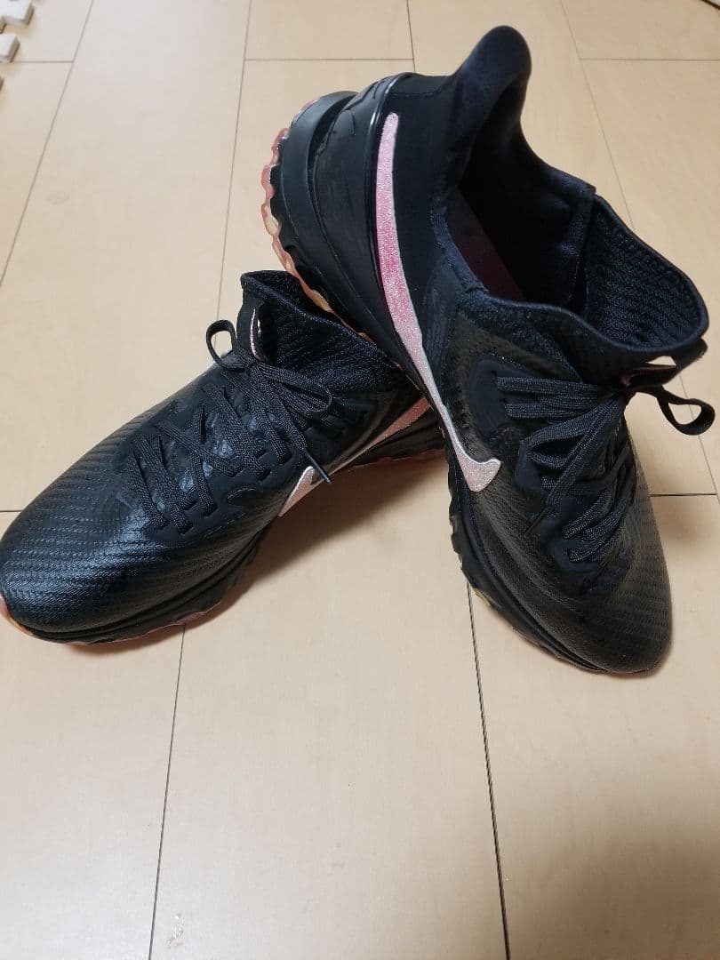 美品 NIKE(ナイキエアズーム)28cm 日本未発売