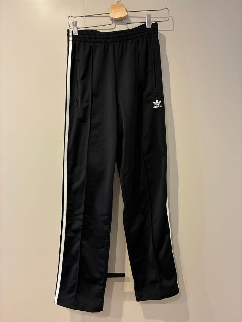 【週末限定価格】美品　adidas ジャージパンツ　ロングパンツ　ブラック　S