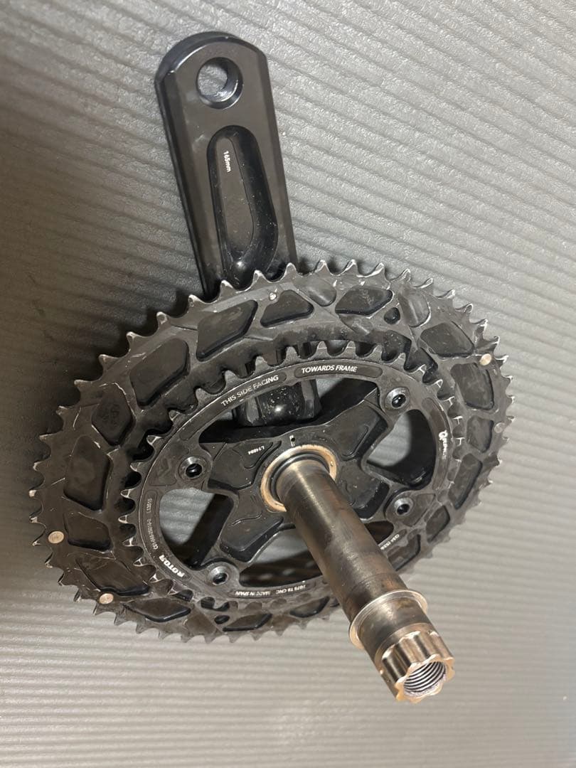 ROTOR VEGAST 165mm 24mmアクスル 52/36T
