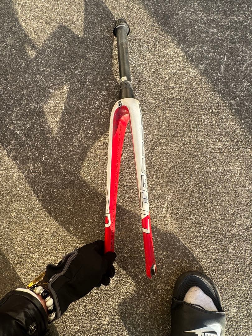ロードバイクライトスピード 部品セット　他の写真は別のページにあります。