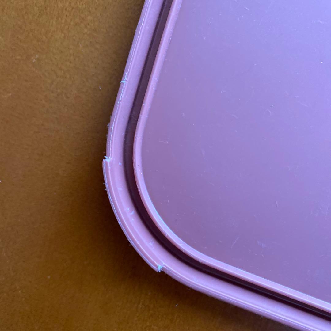 タッパーウェア 食品保存容器 半透明プラスチック ピンク　used2こセット