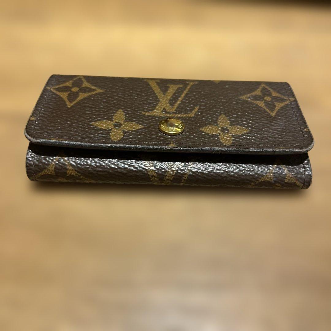 LOUIS VUITTON ルイヴィトンM69517ミュルティクレ4 キーケース