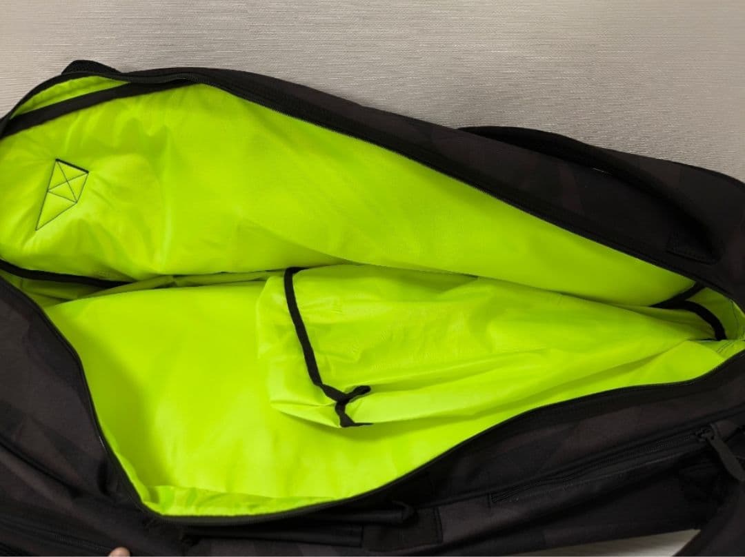 【美品】YONEX ラケットバック プロ/リュック型 3way 収納充実