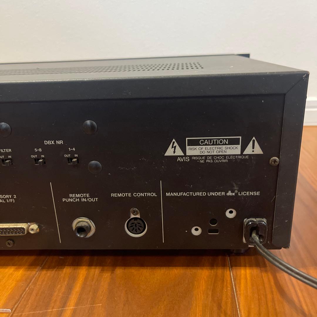 TASCAM 238 マルチトラックレコーダー