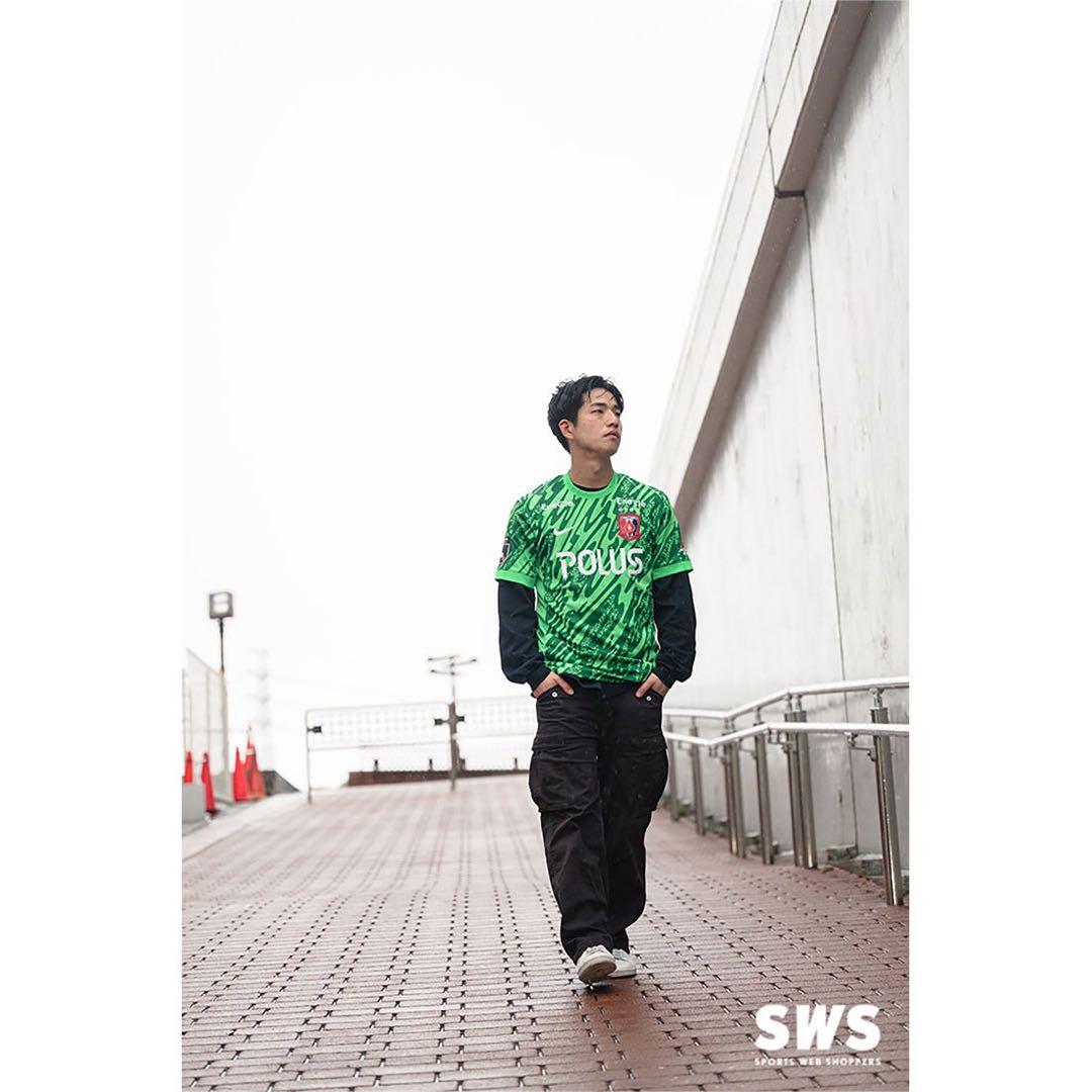 【NIKE】2025 浦和レッズ GKレプリカユニフォーム 大人用サッカー2XL