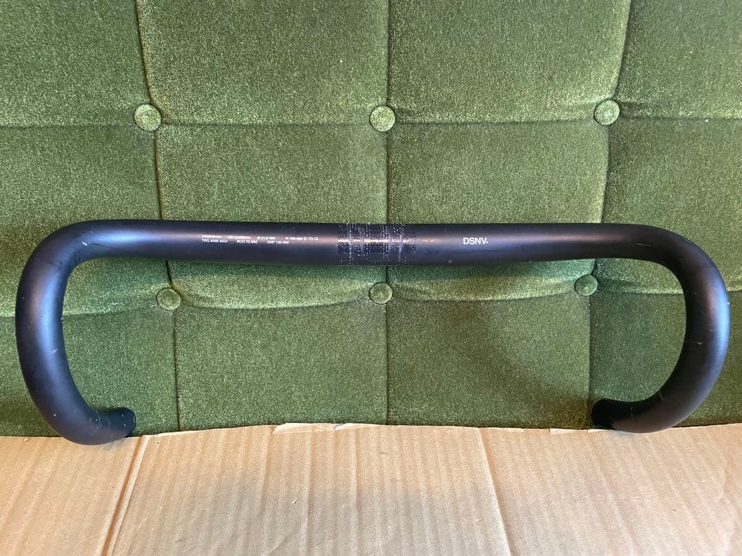 dosnoventa ドロップハンドルDSNV101 UDカーボン 400mm