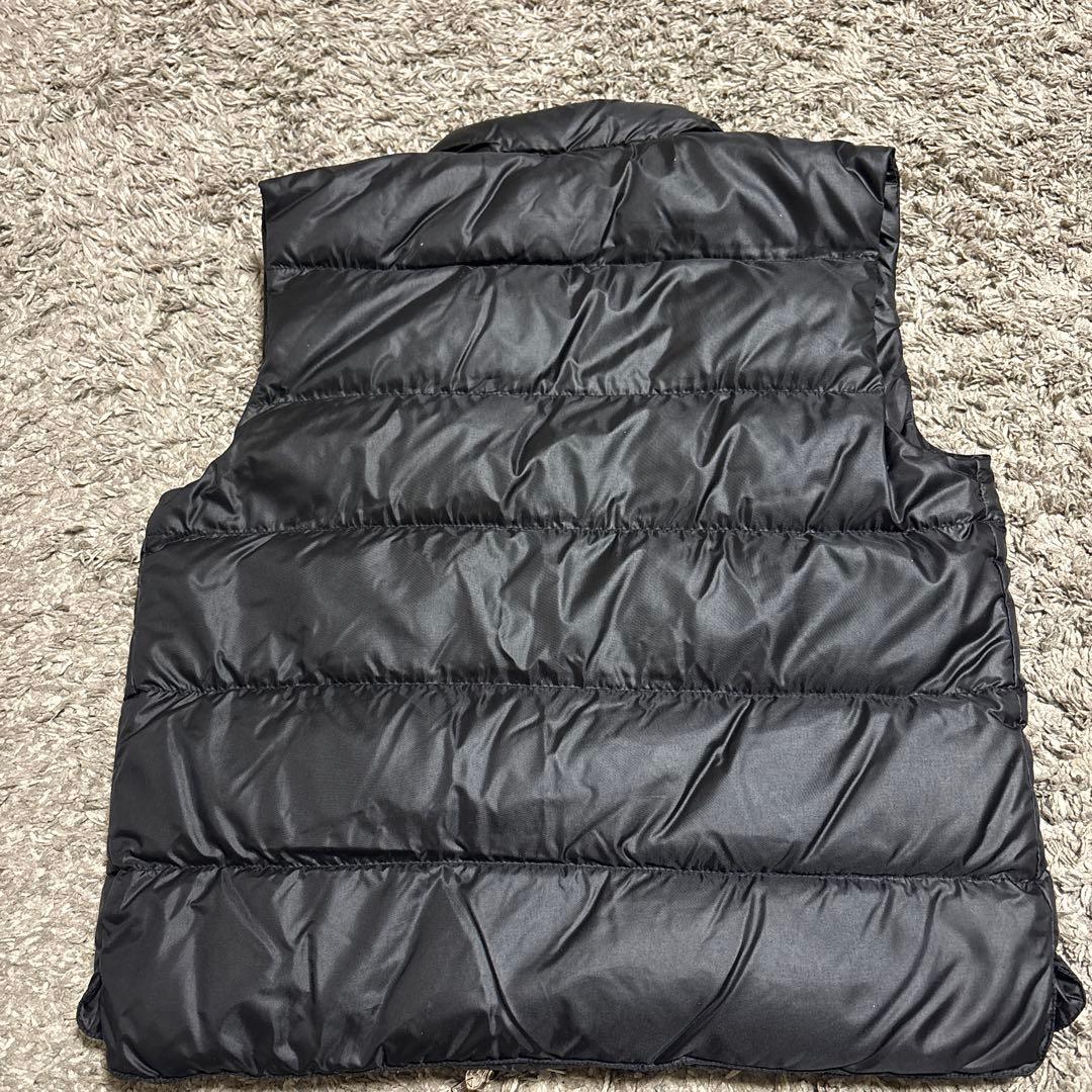秤金次　　MONCLER ブラック ダウンベスト　s