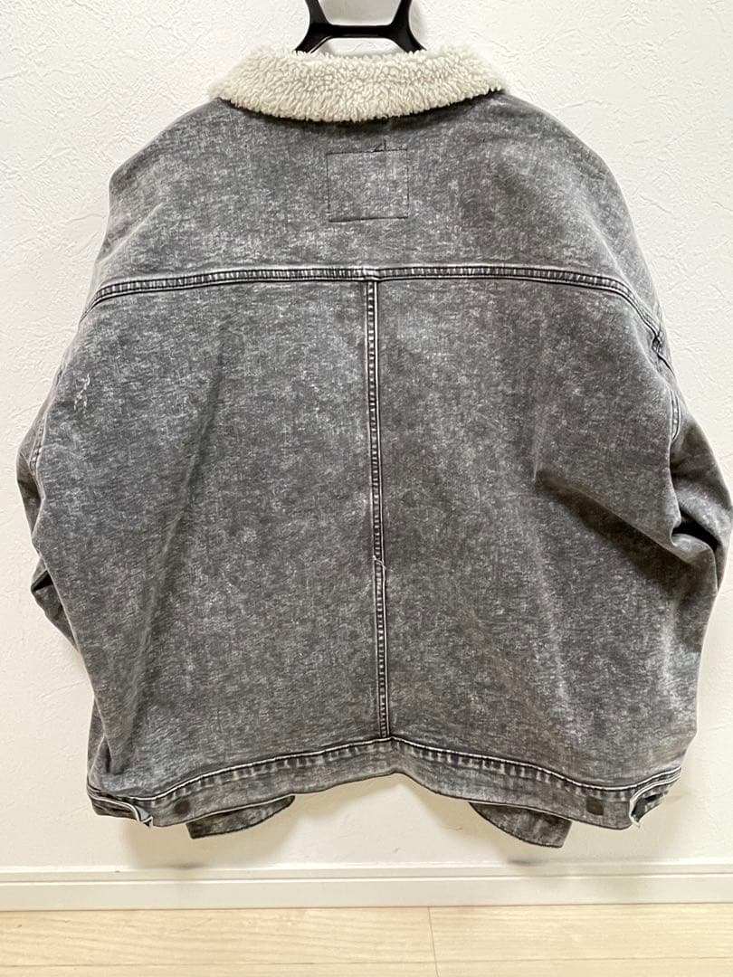 Levi's ボア襟 グレー デニムジャケット