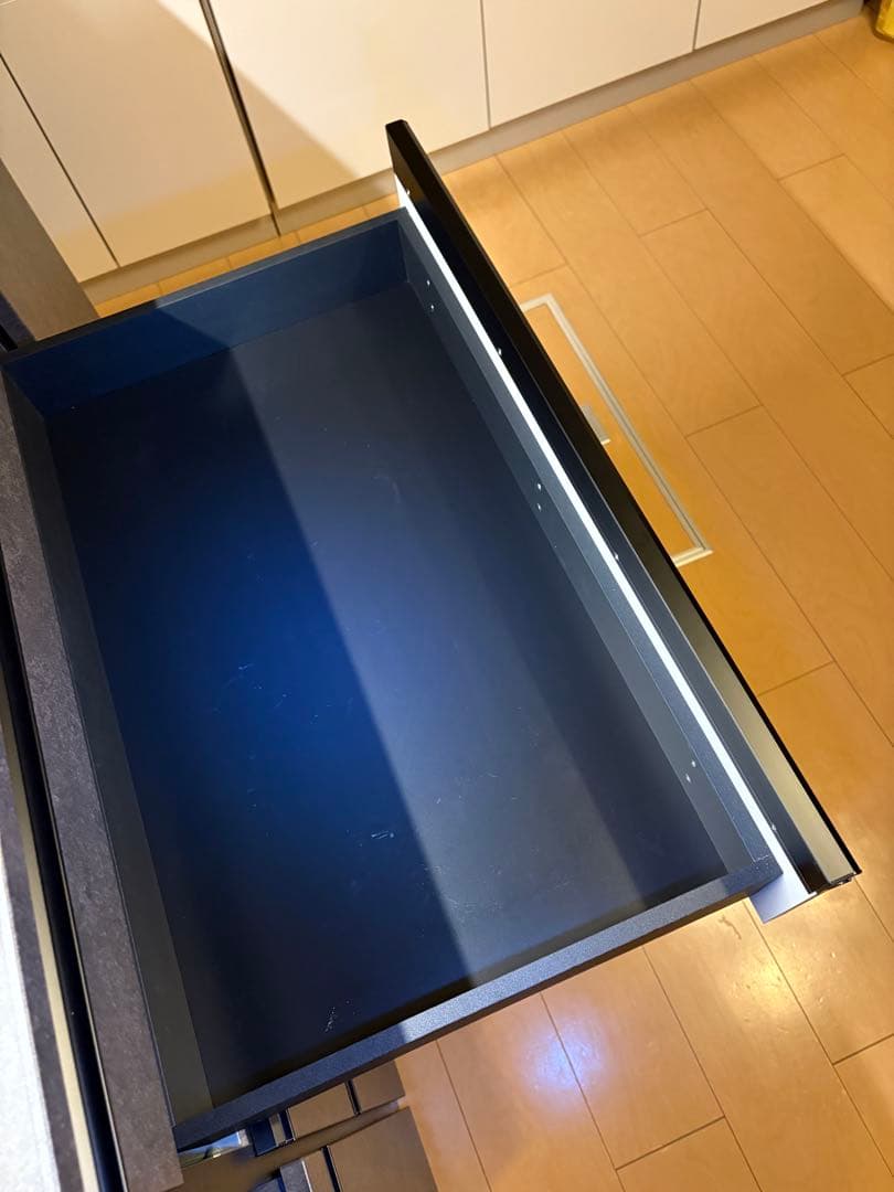 【送料込み】ダークグレー キッチンボード 美品 松田家具 ガバーナ140