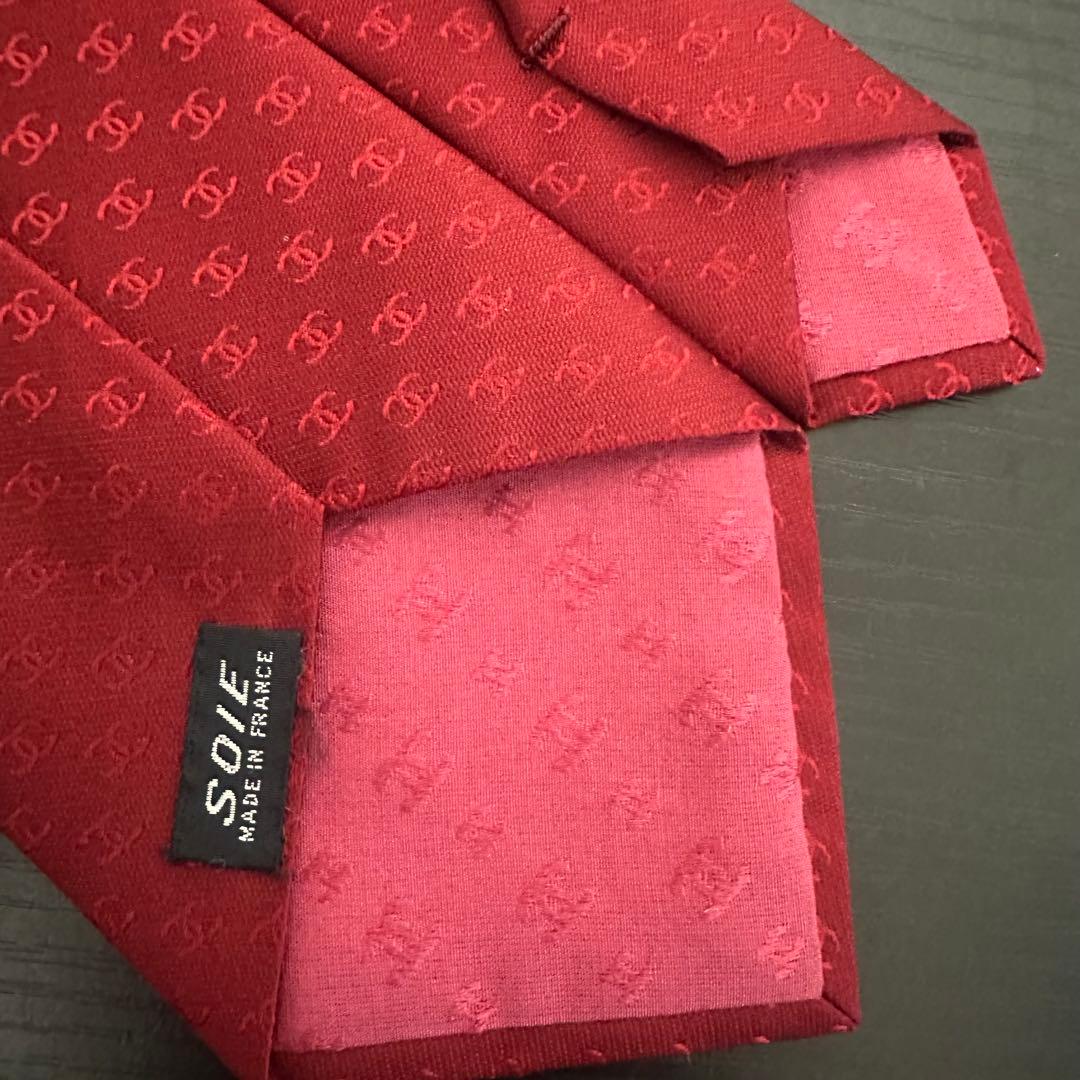 CHANEL シャネル 赤 シルクネクタイ ココマーク総柄