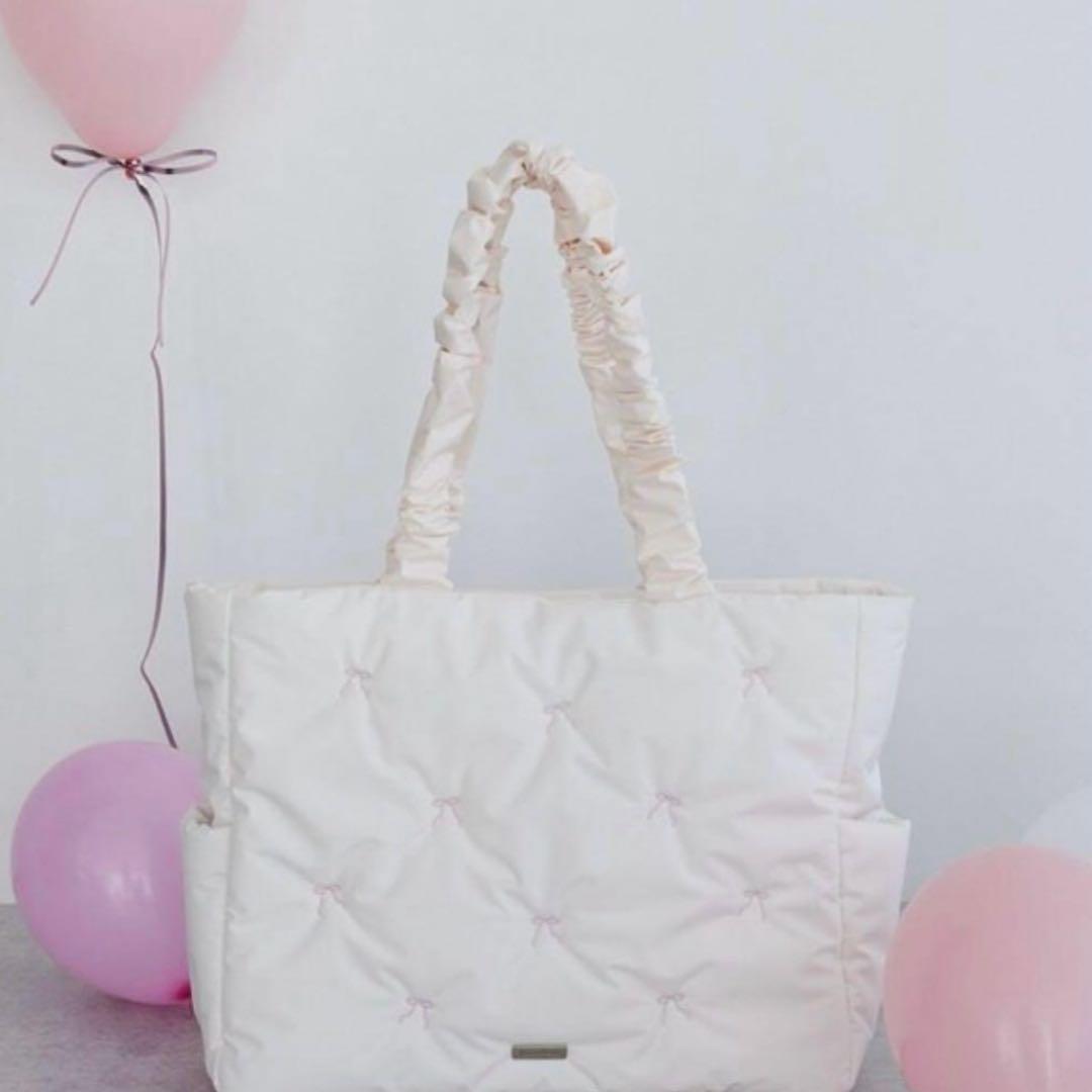 Maison de FLEUR リボン刺繍パファートートバッグ