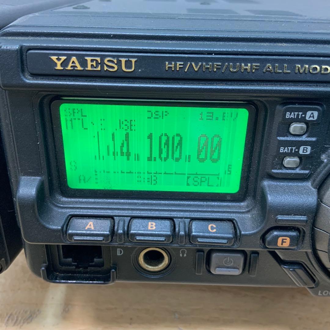 YAESU アマチュア無線機　FT-897M