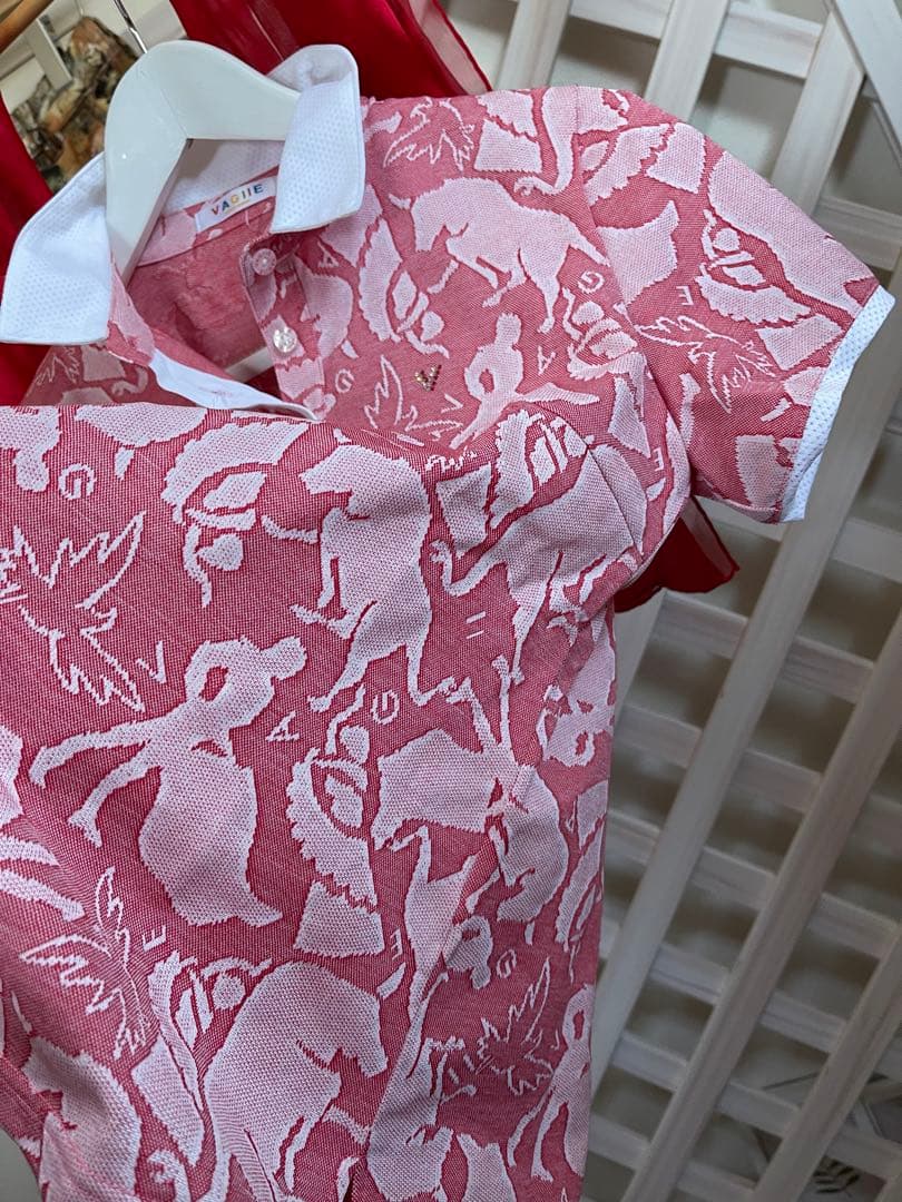 ⭐︎闘牛⭐︎ ゴルフ　⭐︎ VAGIIE 吸水速乾　新品　動物柄ピンク